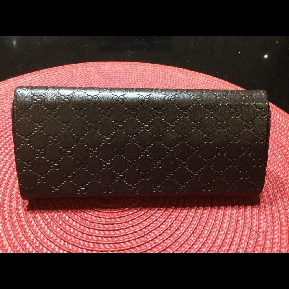 GUCCI Eyeglasses Case - Picture 9 of 9